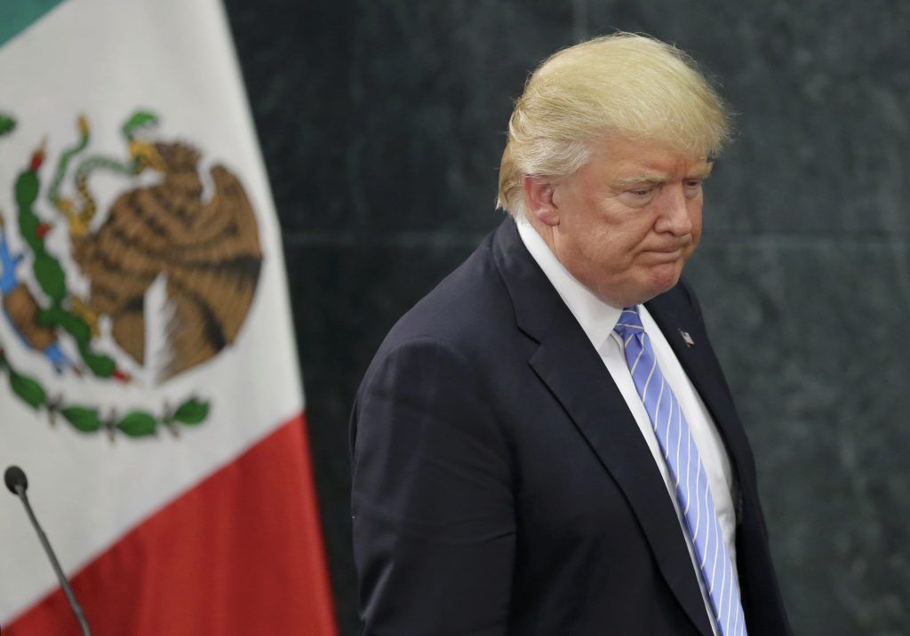 Trump devolverá a México a inmigrantes solicitantes de asilo