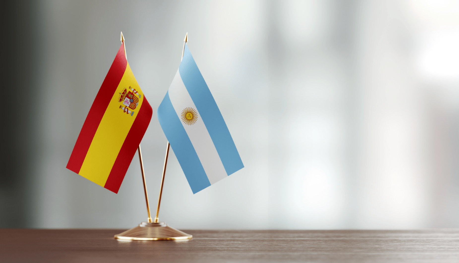 vivir en España y buscar un empleo.