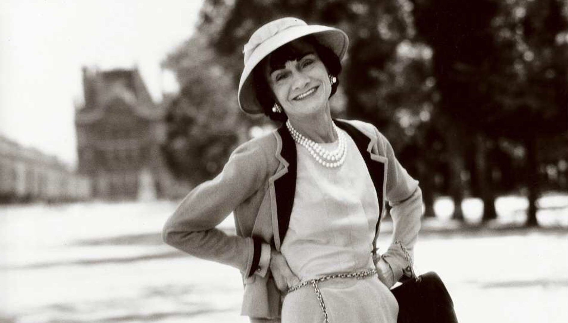 La elegancia entre costuras: Coco Chanel